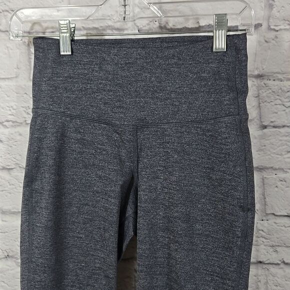 Old Navy High-Waisted Elevate Color-Block Gray Compression Leggings Women - Picture 5 of 15